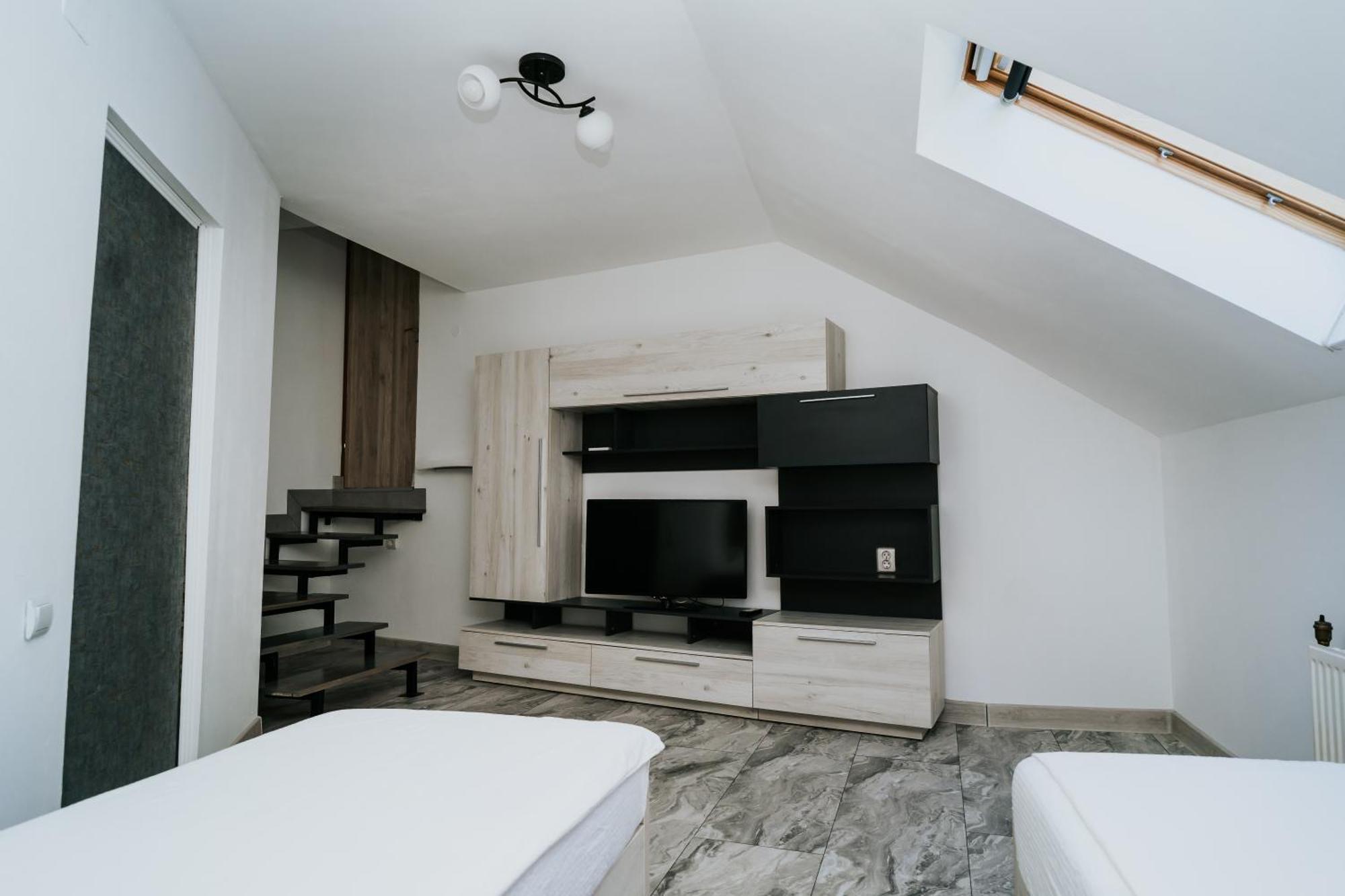 Apartment Attic シビウ エクステリア 写真